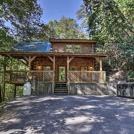 Cabin With Hot Tub And Deck, 3 Mi To Pigeon Forge Севьервилл Экстерьер фото