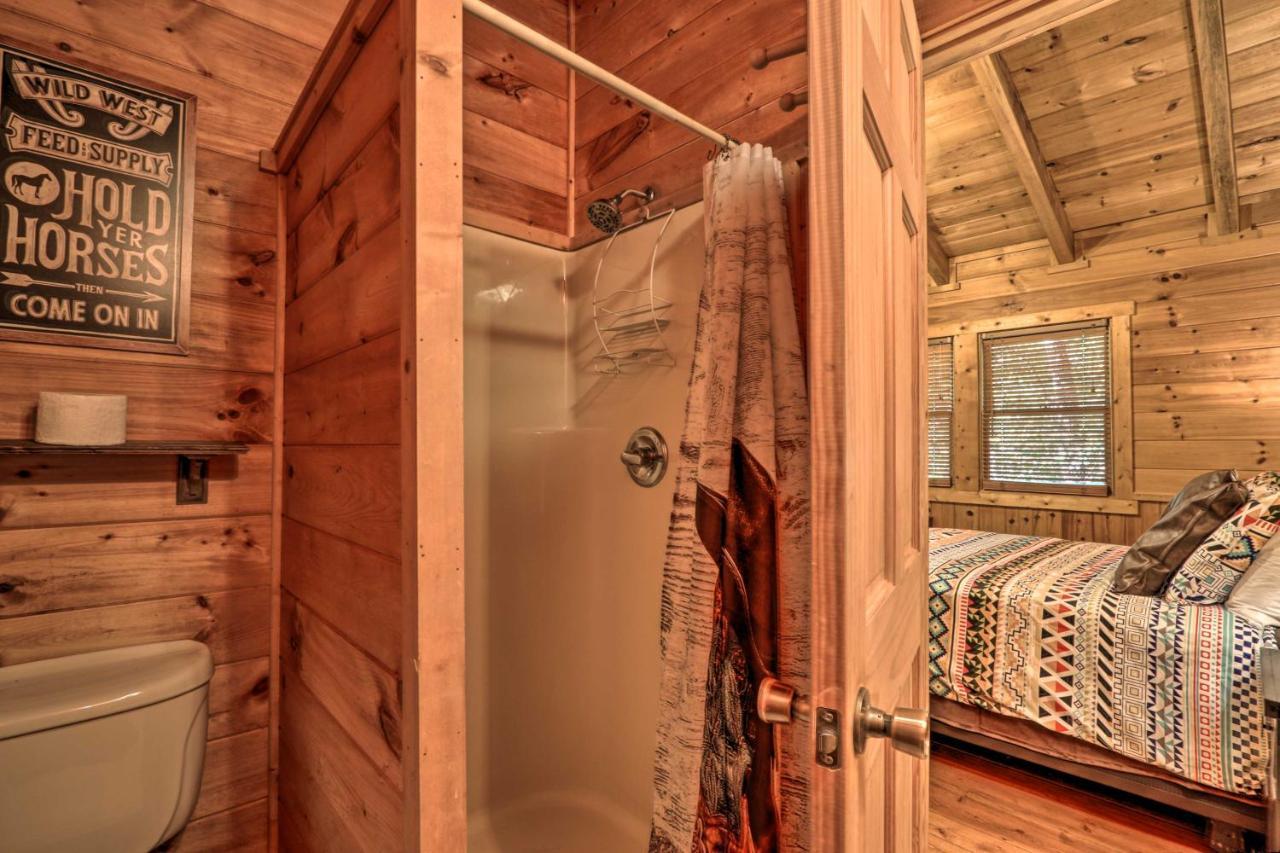 Cabin With Hot Tub And Deck, 3 Mi To Pigeon Forge Севьервилл Экстерьер фото