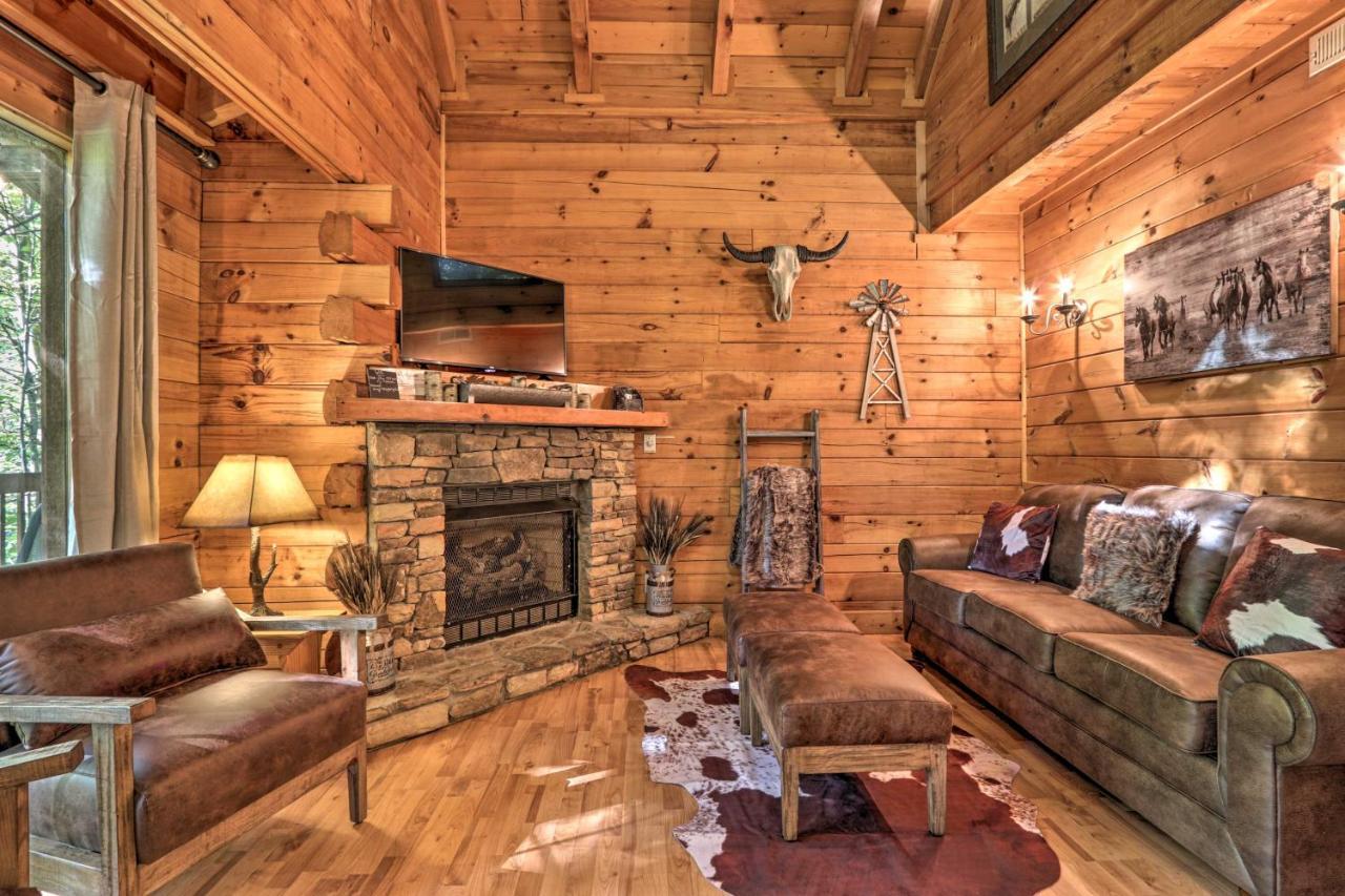 Cabin With Hot Tub And Deck, 3 Mi To Pigeon Forge Севьервилл Экстерьер фото