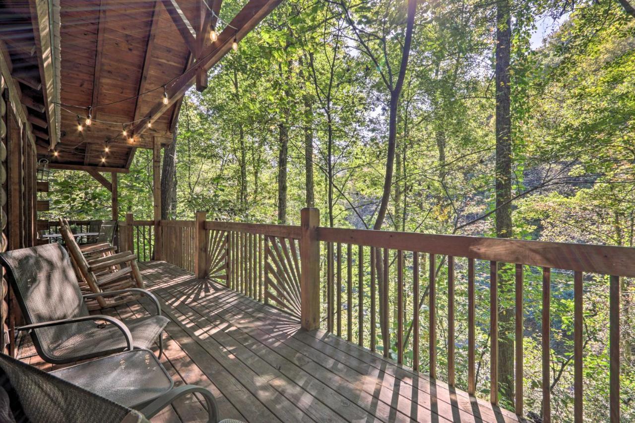 Cabin With Hot Tub And Deck, 3 Mi To Pigeon Forge Севьервилл Экстерьер фото